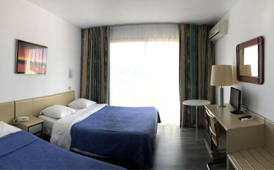 388x240 chambre triple.jpg