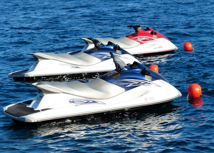 700x500 jet ski.jpg