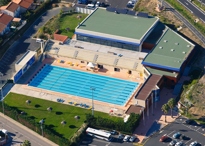 700x500 piscine.jpg