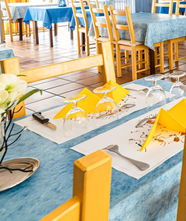 restaurant1.jpg